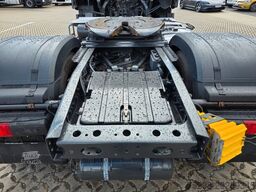 MERCEDES-BENZ Actros 1843