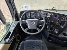 MERCEDES-BENZ Actros 1843