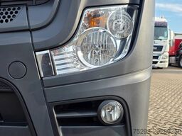 MERCEDES-BENZ Actros 1843