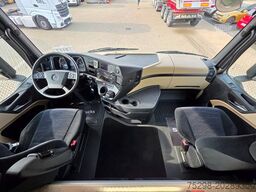 MERCEDES-BENZ Actros 1843
