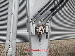 Takeuchi TB175W 3 Buckets!