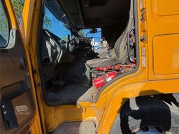Volvo FL10 Tipper Truck – Rear-Mounted Palfinger Crane