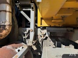 Volvo FL10 Tipper Truck – Rear-Mounted Palfinger Crane