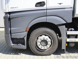 Mercedes-Benz Actros 2540 6×2 / 90 tho. km! / 5-seater