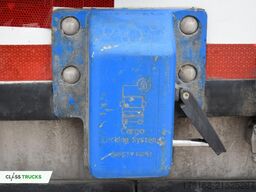 SCHMITZ CARGOBULL SKO FP 60 ThermoKing SLXi 300