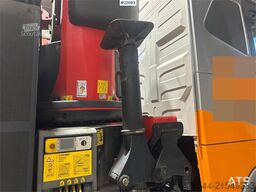 Volvo FH 500 8x2 crane truck w/ 78t/m crane and jib. WAT