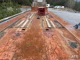 Vang SHSL 4 axle machine trailer w/ hydraulic driving b