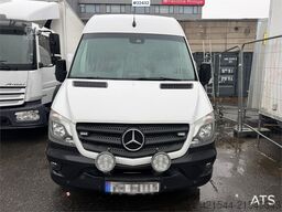 Mercedes-Benz Sprinter 516 Van WATCH VIDEO
