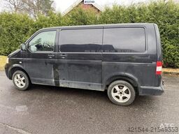 VW Transporter 4x4 van