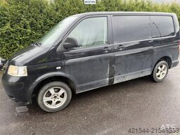 VW Transporter 4x4 van