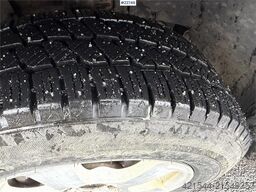 VW Transporter 4x4 van