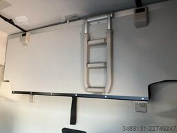 IVECO S-Way AS 440 S 58 T/FP Sattel AHK AUT Bel.Sitz
