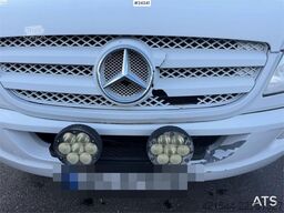 Mercedes-Benz Sprinter 516 w/ 16+1 and approved for two wheelcha