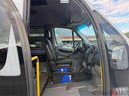 Mercedes-Benz Sprinter 516 w/ 16+1 and approved for two wheelcha