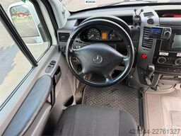 Mercedes-Benz Sprinter 516 w/ 16+1 and approved for two wheelcha
