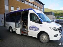 Mercedes-Benz Sprinter 519 CDI – Model – 17+2 Seats with Wheelch