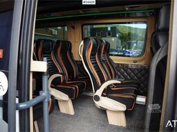 Mercedes-Benz Sprinter 519 CDI – Model – 17+2 Seats with Wheelch