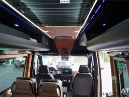 Mercedes-Benz Sprinter 519 CDI – Model – 17+2 Seats with Wheelch