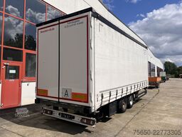 Möslein TPW 105 D Schwebheim  Tandemplanenanhänger durchladbar