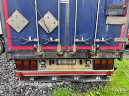 Tyllis Curtainsider Trailer