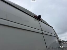 Fiat Ducato 4x2 refrigerated/frozen vehicle with engine