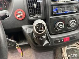 Fiat Ducato 4x2 refrigerated/frozen vehicle with engine