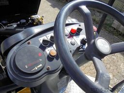 Bomag BW 100 AD-4