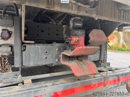 Volvo FM540 8x4 Tridem Crane Truck with 65 tm Palfinger