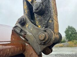 Komatsu PC350LC-8 Excavator w/ Digging Bucket WATCH VIDEO