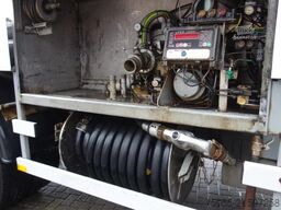 Mercedes-Benz SK 1722 FUELTANKTRUCK 13750 L STEELSPRINGS