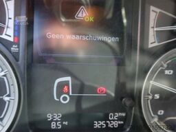 DAF CF 320 CF 320 FA Bak+Klep 2.000 kg