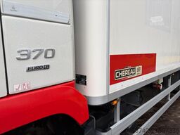 Volvo FM 370 + CHEREAU + CARRIER + EURO 6 + 6X2 + LIF...