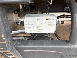 Volvo FM 370 + CHEREAU + CARRIER + EURO 6 + 6X2 + LIF...