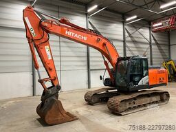 Hitachi ZX 210 LC-5B