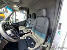 MERCEDES-BENZ Sprinter 316 CDI Standardkoffer LBW 4,4m+LBW