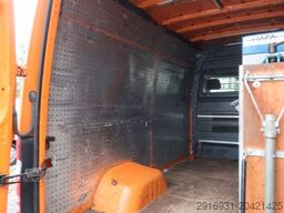 MERCEDES-BENZ Sprinter 513CDI SHZ / Klima/Zwillingsber. FN:235