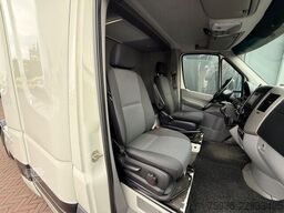 Mercedes-Benz Sprinter 519 V6 Be Trekker 8.5 Ton Sleepcab Cra...