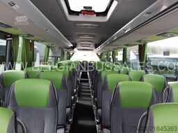 Mercedes-Benz Tourismo 16RHD / Full Option / Lift