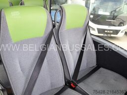 Mercedes-Benz Tourismo 16RHD / Full Option / Lift