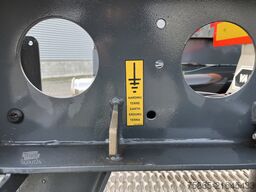 Van Hool A3C002 / ADR / 20 FT Container / 3x SAF / APK T...