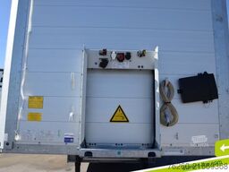 SCHMITZ CARGOBULL Liftachse Palettenkasten XL und Getränke MIETE