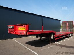 Nooteboom MCO-48-03V 3 axle semi low loader extendable