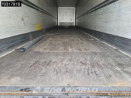 Schmitz SKO24 3 axles Tailgate APK 09-26 2x Lift Axle