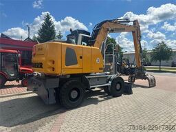 Liebherr 914