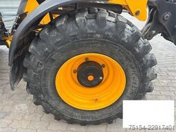JCB TM 320 AGRI