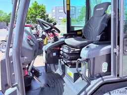Komatsu WA 80 M