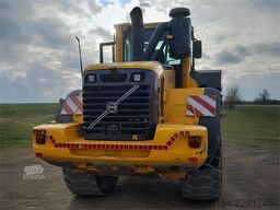 Volvo L120F