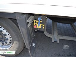 SCHMITZ CARGOBULL SKO FP 45 ThermoKing SLXi 300