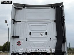 Mercedes Actros 1845 4X2 GigaSpace Mega 2xTanks