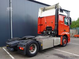Mercedes-Benz Actros 1943 tractor unit